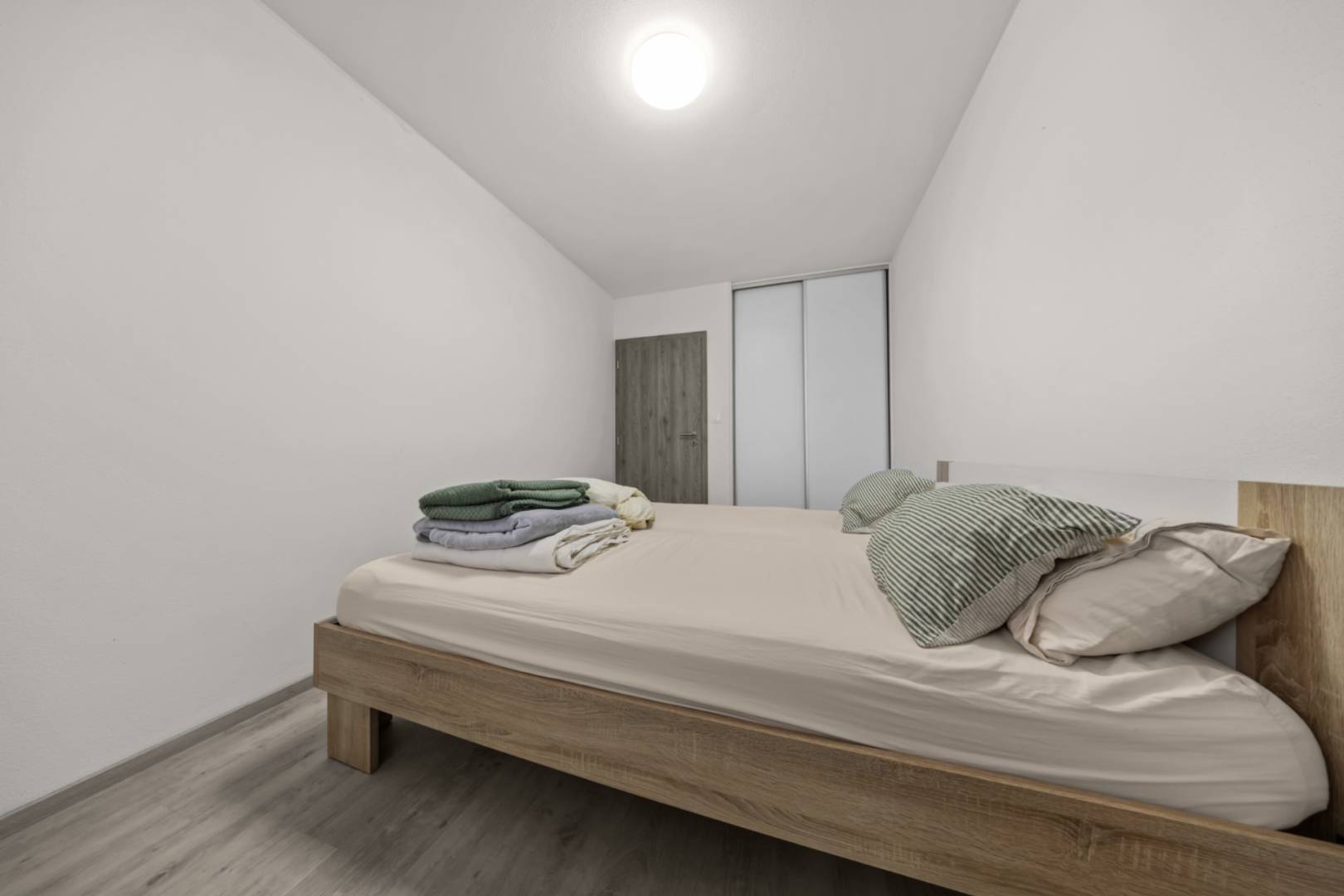 NA PREDAJ: 3-izbový apartmán, MATADORKA, Bratislava - Petržalka / 16 /