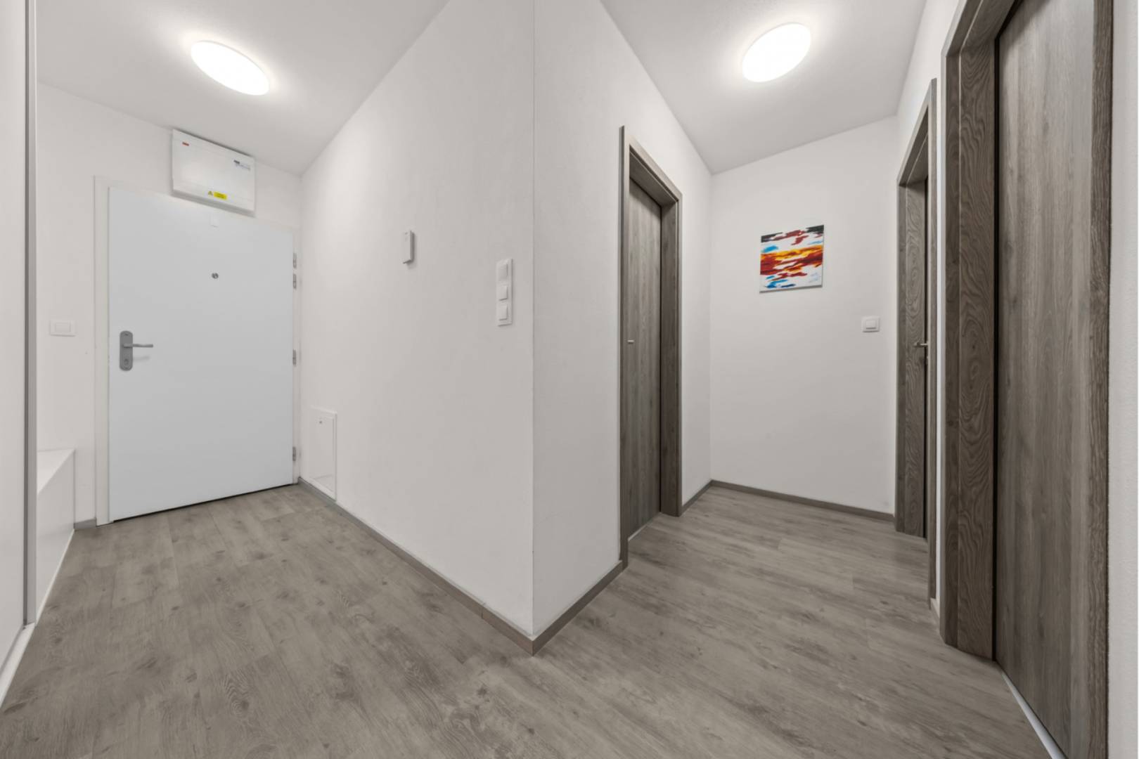 NA PREDAJ: 3-izbový apartmán, MATADORKA, Bratislava - Petržalka / 4 /