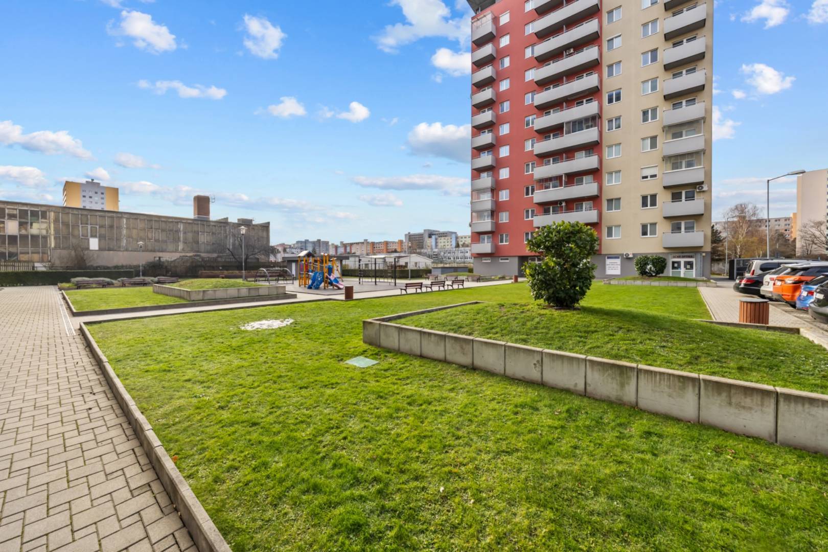 4-izbový byt na Nejedlého ul., Bratislava, Dúbravka / 20 /