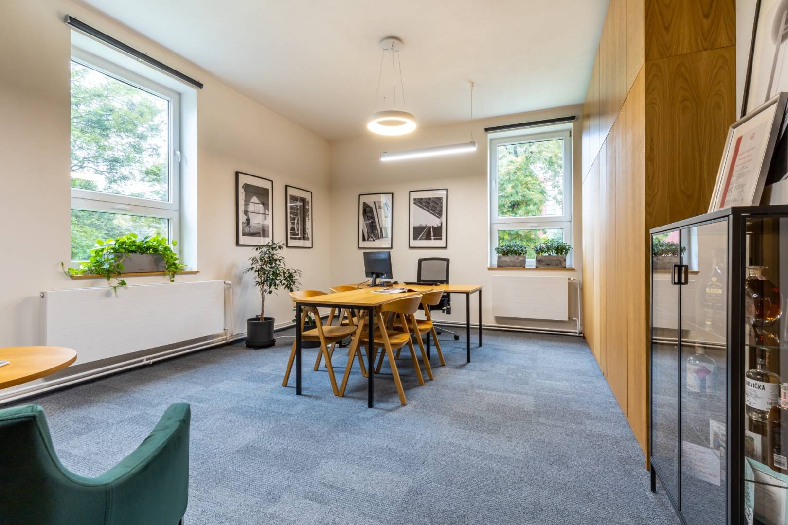 Luxusné administratívne priestory na prenájom, 160 m2, Tolstého 3 / 12 /