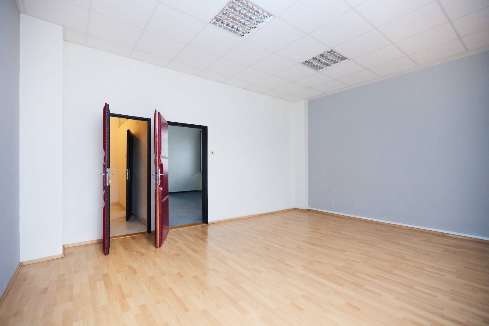 KANCELÁRSKE PRIESTORY-NA PRENÁJOM , UL. LETNÁ, KOŠICE - STARÉ MESTO / 2 /