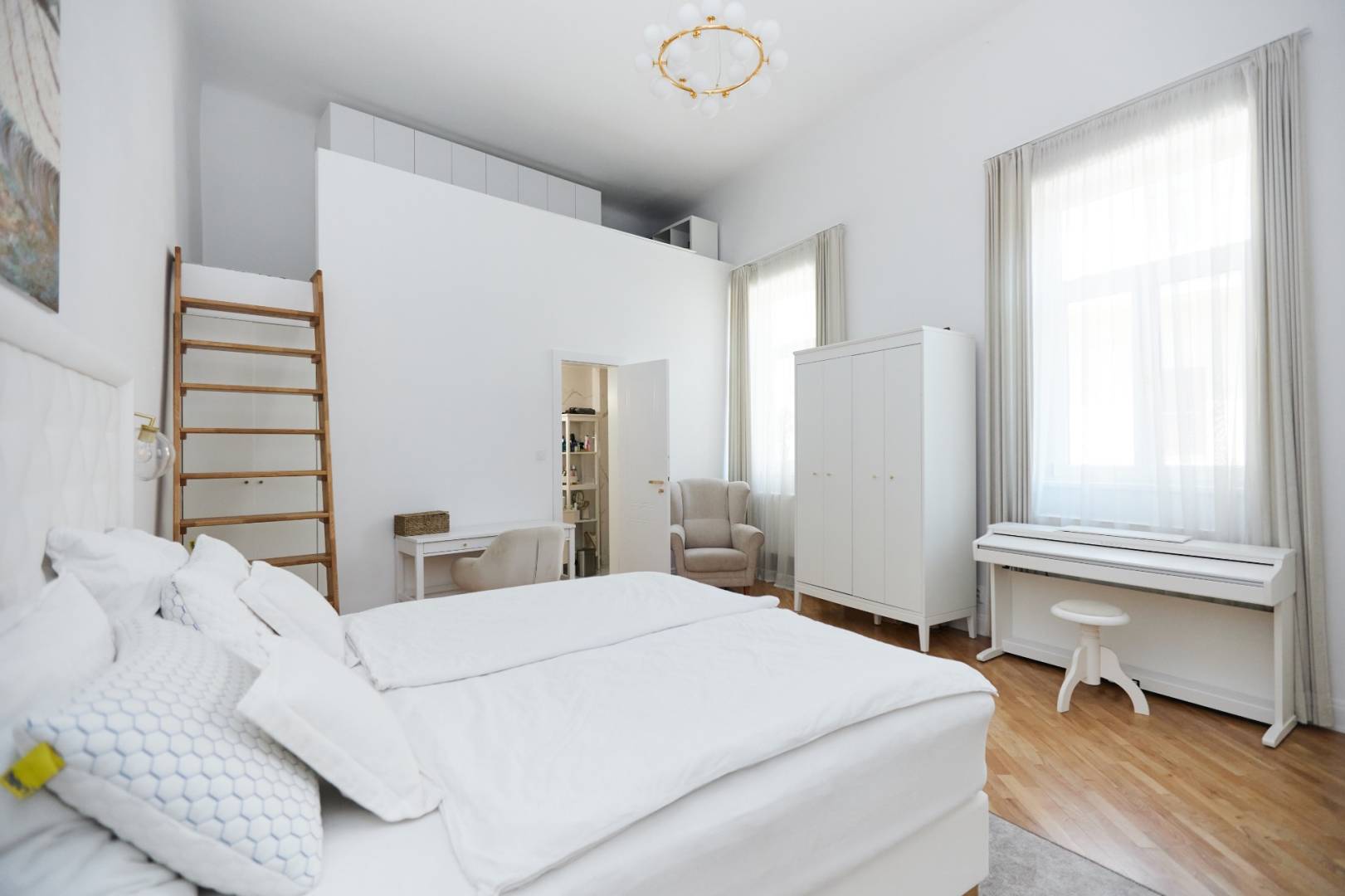 NA PRENÁJOM, 3-izbový tehlový byt s parkingom,Košice-Staré mesto / 10 /