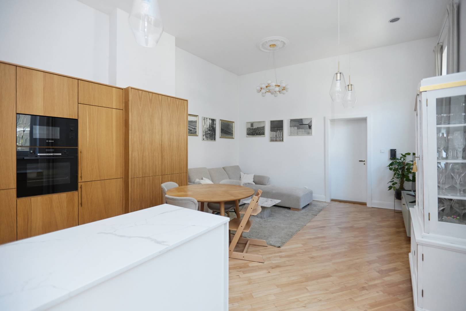 NA PRENÁJOM, 3-izbový tehlový byt s parkingom,Košice-Staré mesto / 3 /