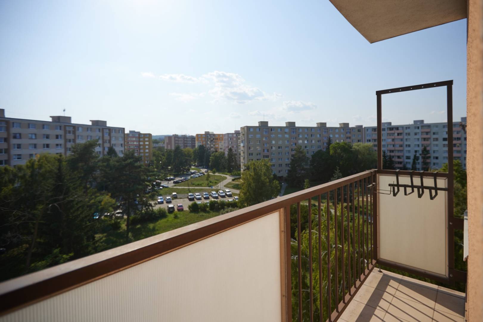 NA PREDAJ, 4 - IZBOVÝ BYT, NOVÁ REKONŠTRUKCIA, UL. HUMENSKÁ,KE- TERASA / 17 /