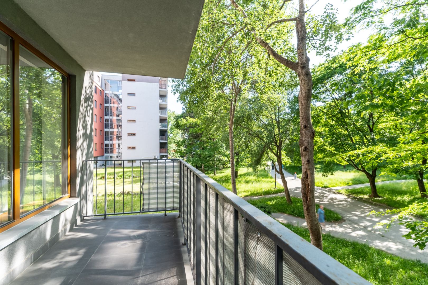 NOVOSTAVBA NA PREDAJ 2-izbový byt, Košice - Západ, ul. Obrody / 11 /