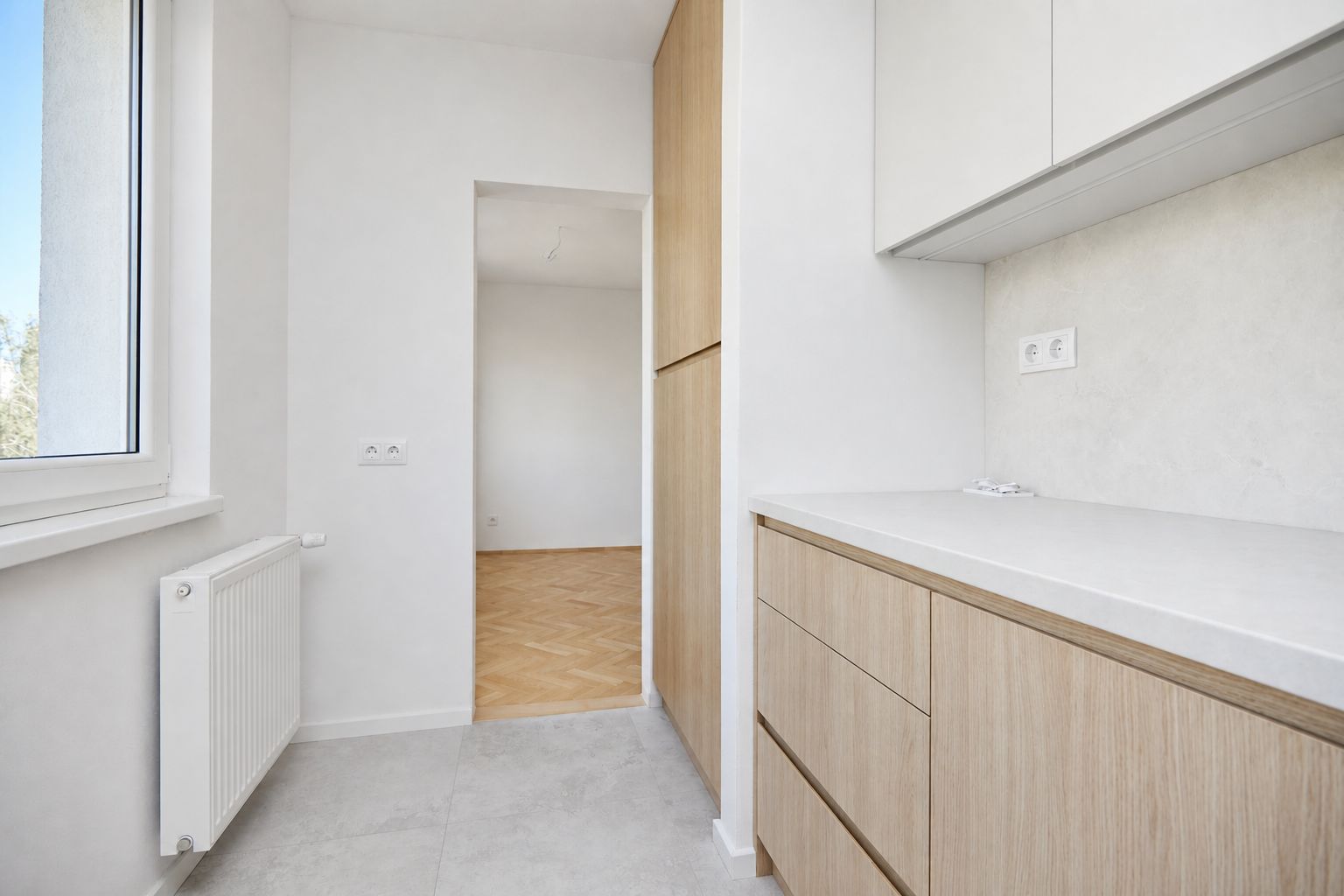 3-IZBOVÝ- BYT - NA PREDAJ-NOVÁ REKONŠTRUKCIA-UL. POKROKU-KOŠICE-ZÁPAD / 5 /