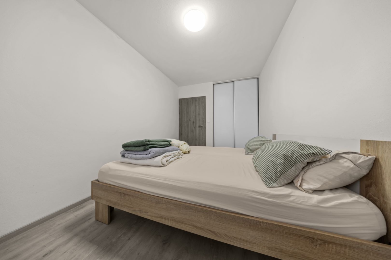 NA PREDAJ: 3-izbový apartmán, MATADORKA, Bratislava - Petržalka / 10 /