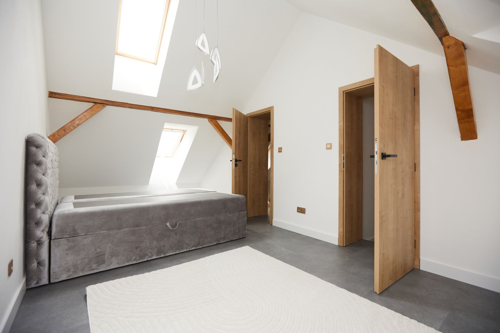 3-IZBOVÝ MEZONET V NOVOSTAVBE-110 M²-MlYNSKÁ BAŠTA- S PARKINGOM / 17 /
