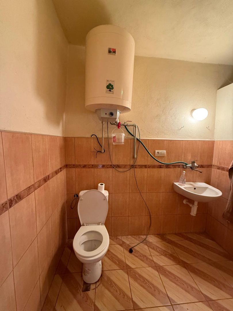 DOM NA PREDAJ, Obec Sikenica, okres Levice / 6 /