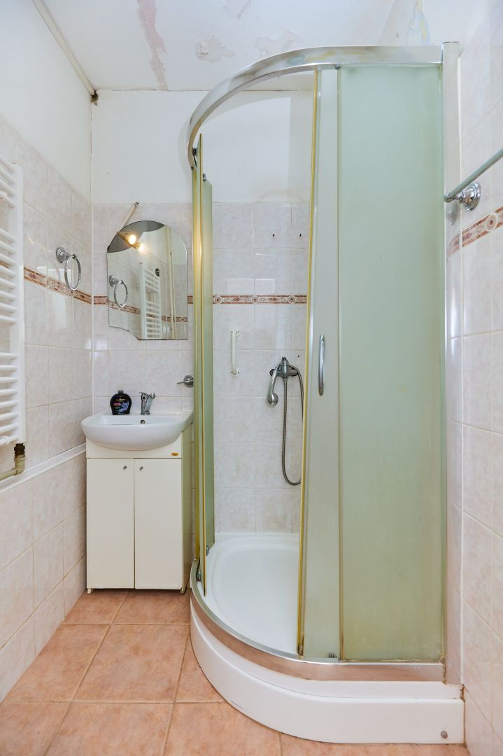 NA PREDAJ-2-IZB. BYT ,TATRANSKÁ ULICA - KOŠICE-STARÉ MESTO / 12 /