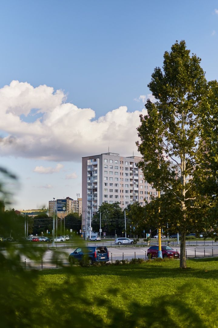 NA PREDAJ-2-IZB. BYT ,TATRANSKÁ ULICA - KOŠICE-STARÉ MESTO / 16 /